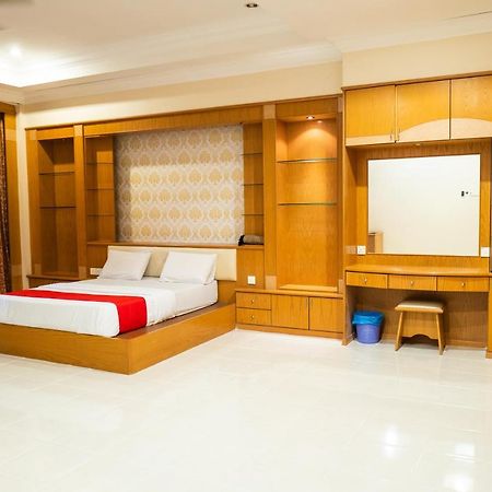 Mk Homestay Wakaf Che Yeh With Bathtub - Max 14 Pax โกตาบารู ภายนอก รูปภาพ